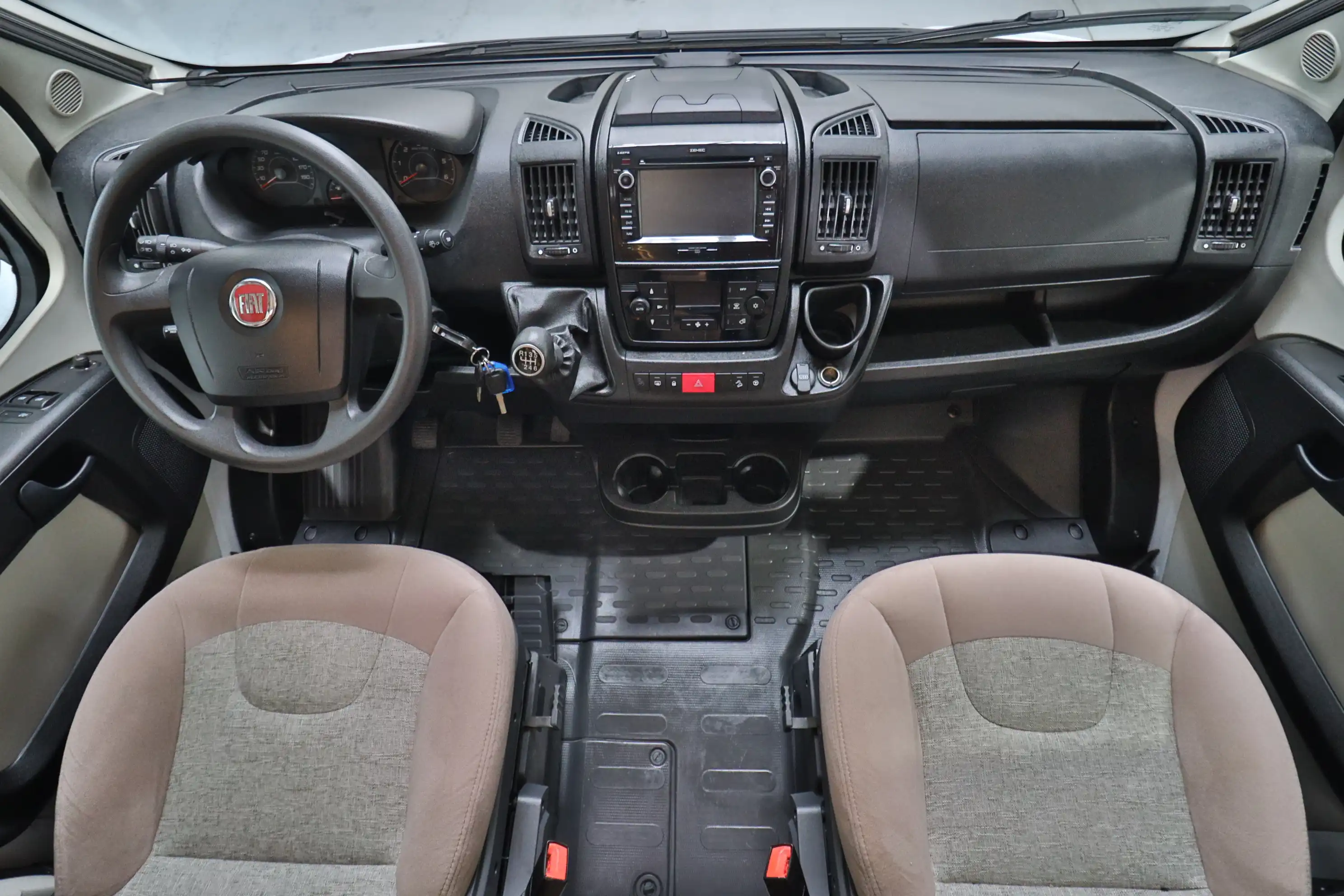 CARTHAGO Malibu T 460